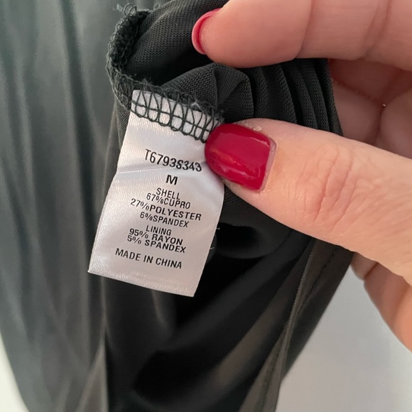 Tart Army Green Criss Cross Back Flowy Blouse, Med - Picture 4 of 5